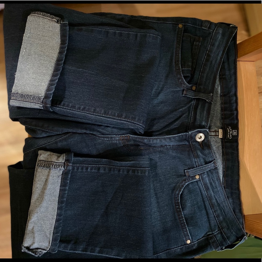 Just black skinny jeans